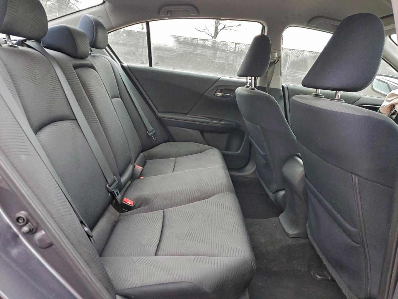 2016 HONDA ACCORD LX photo 10