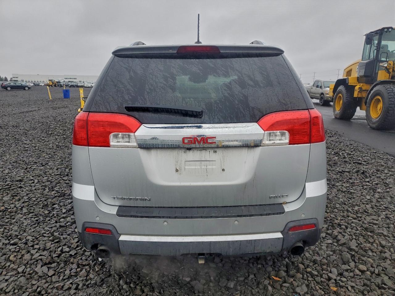 2015 GMC TERRAIN SLT photo 6