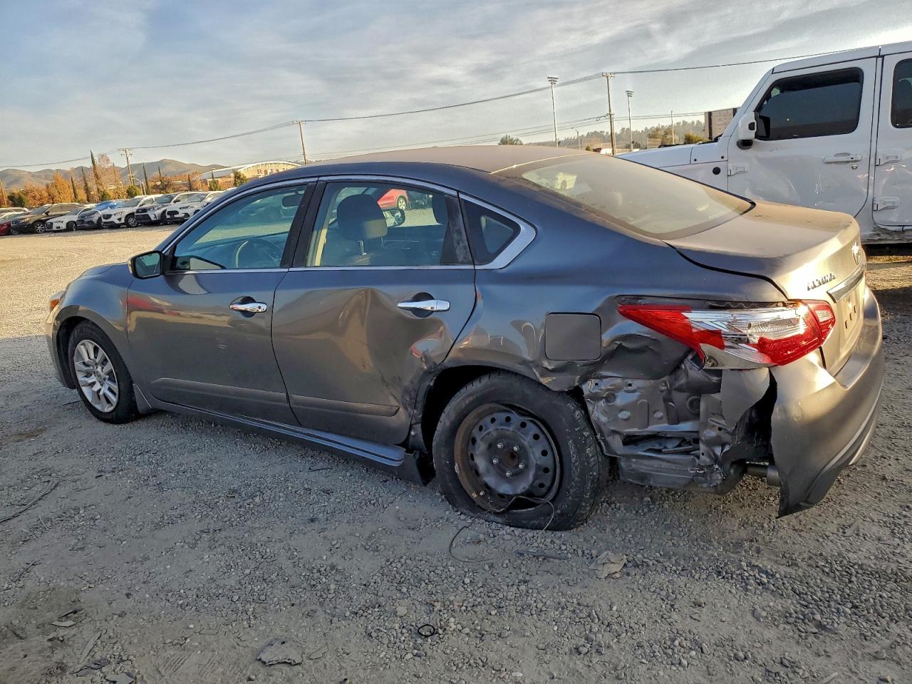 2016 NISSAN ALTIMA 2.5 photo 2