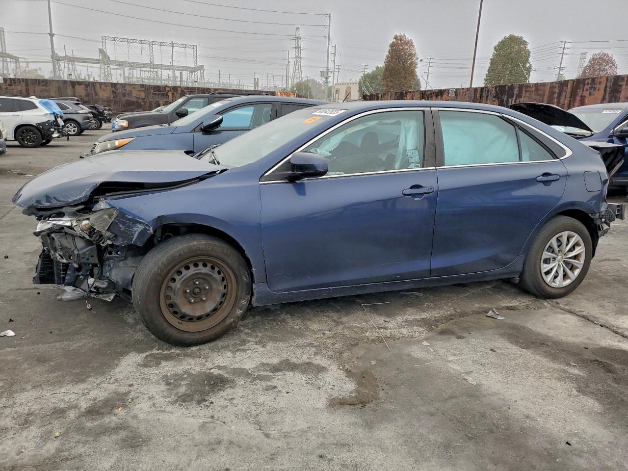 2017 TOYOTA CAMRY