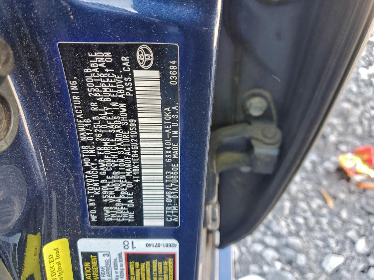 2016 TOYOTA AVALON XLE photo 12