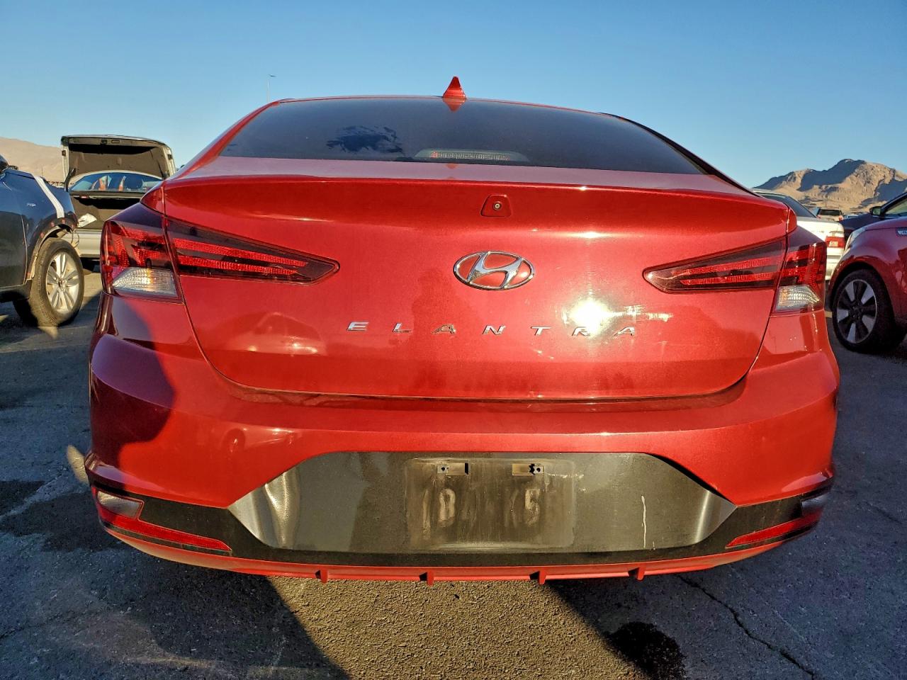 2020 HYUNDAI ELANTRA SEL photo 6