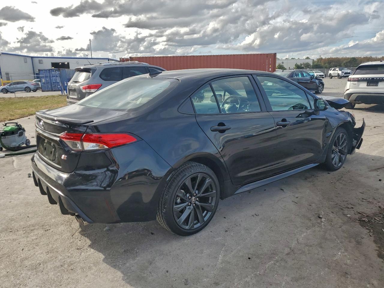 2024 TOYOTA COROLLA SE photo 3