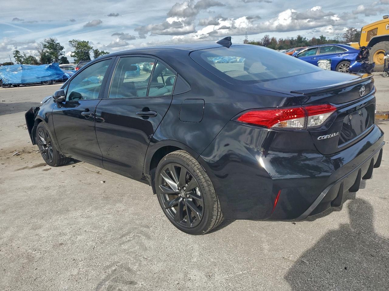 2024 TOYOTA COROLLA SE photo 2