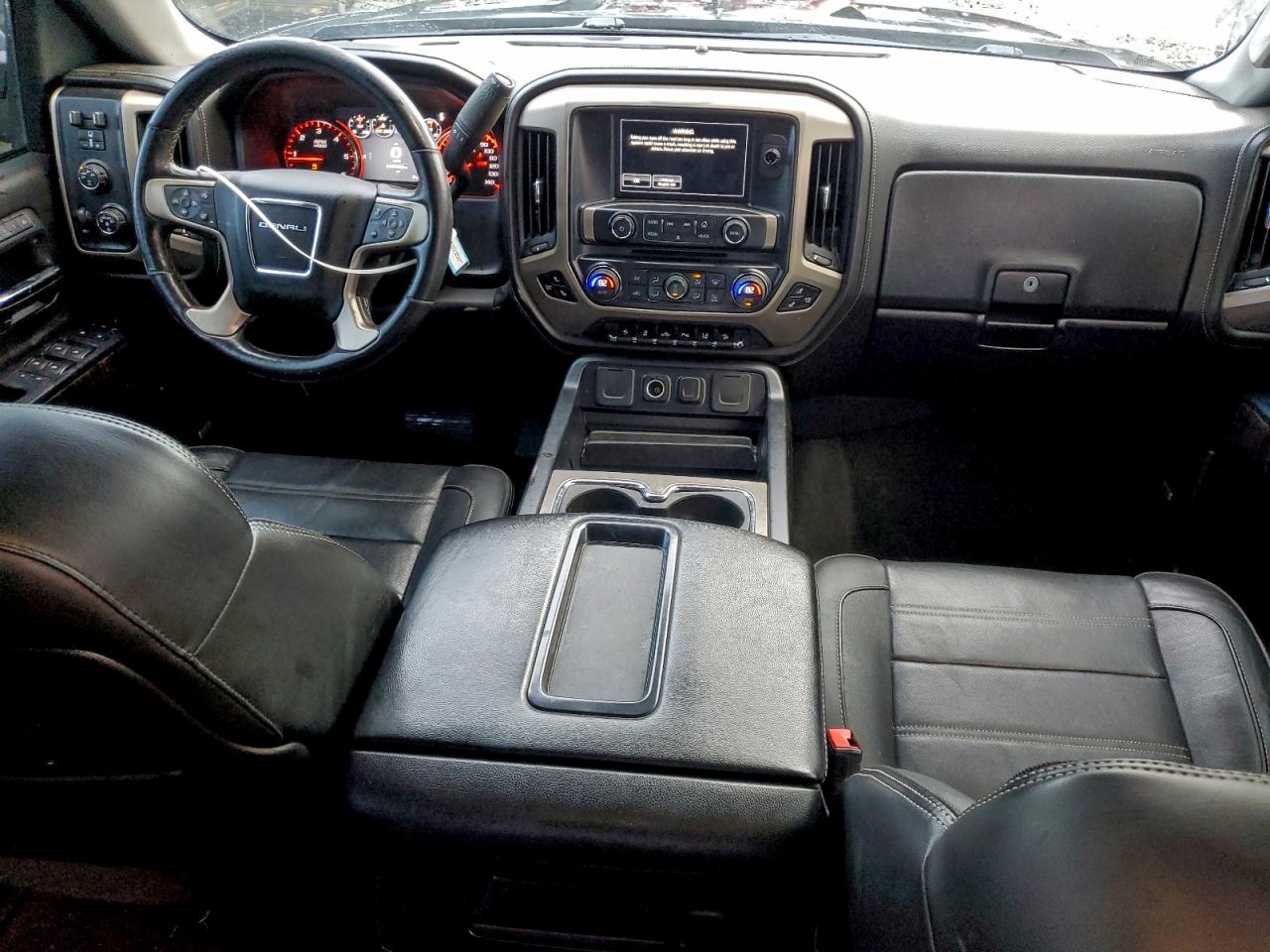 2015 GMC SIERRA K1500 DENALI photo 8