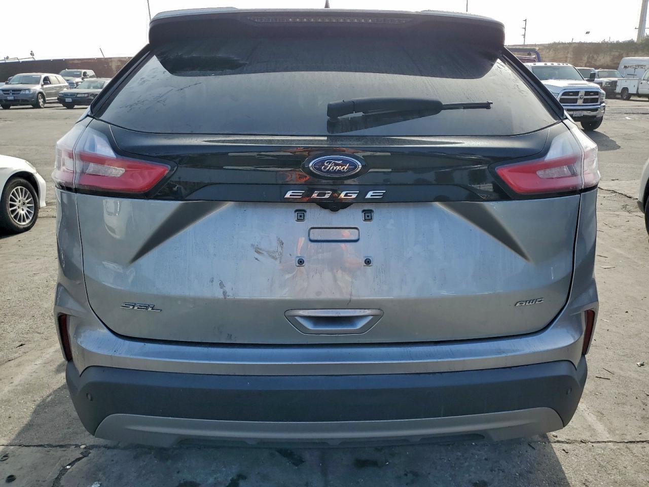 2024 FORD EDGE SEL photo 6
