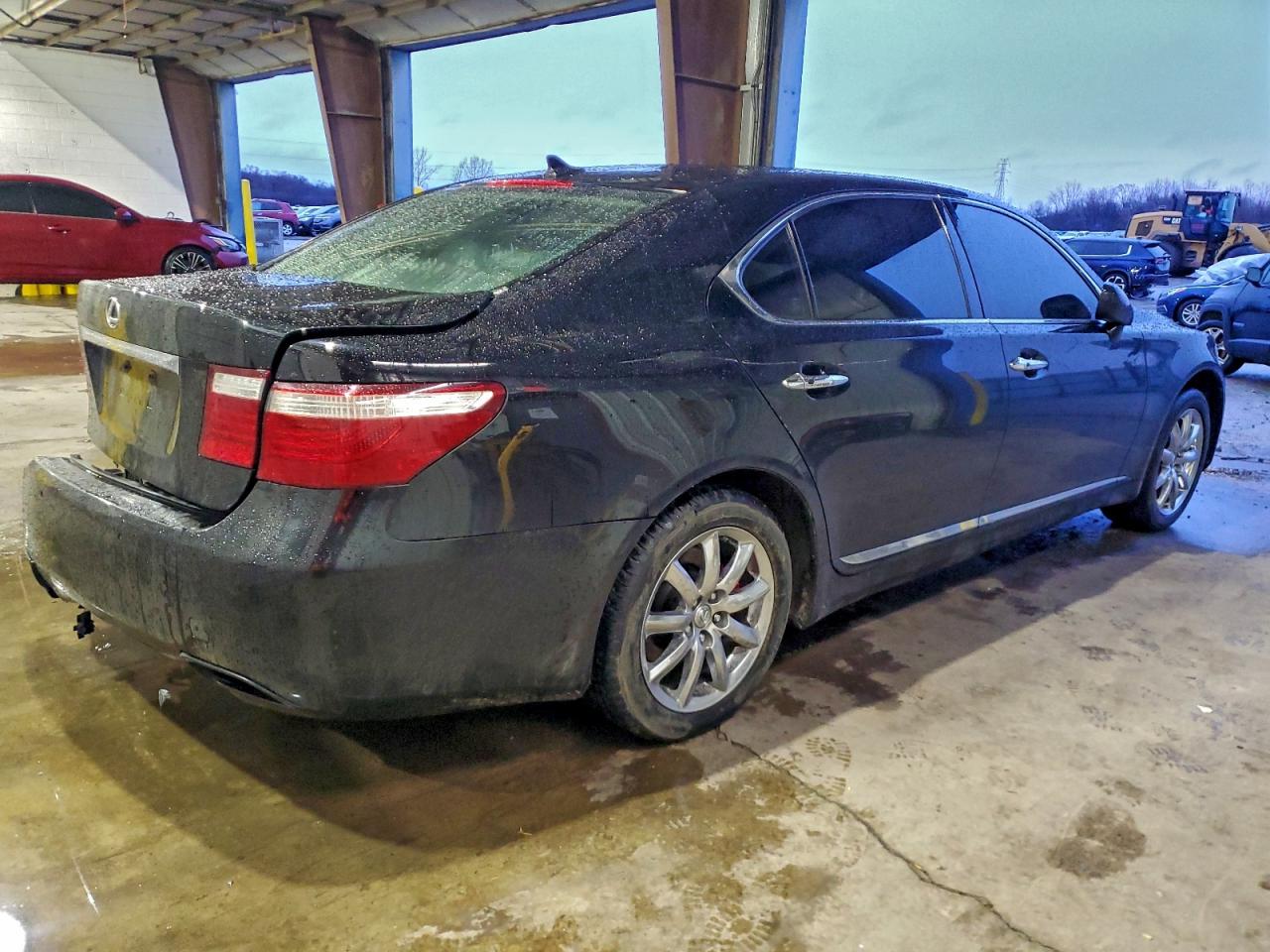 2009 LEXUS LS photo 3