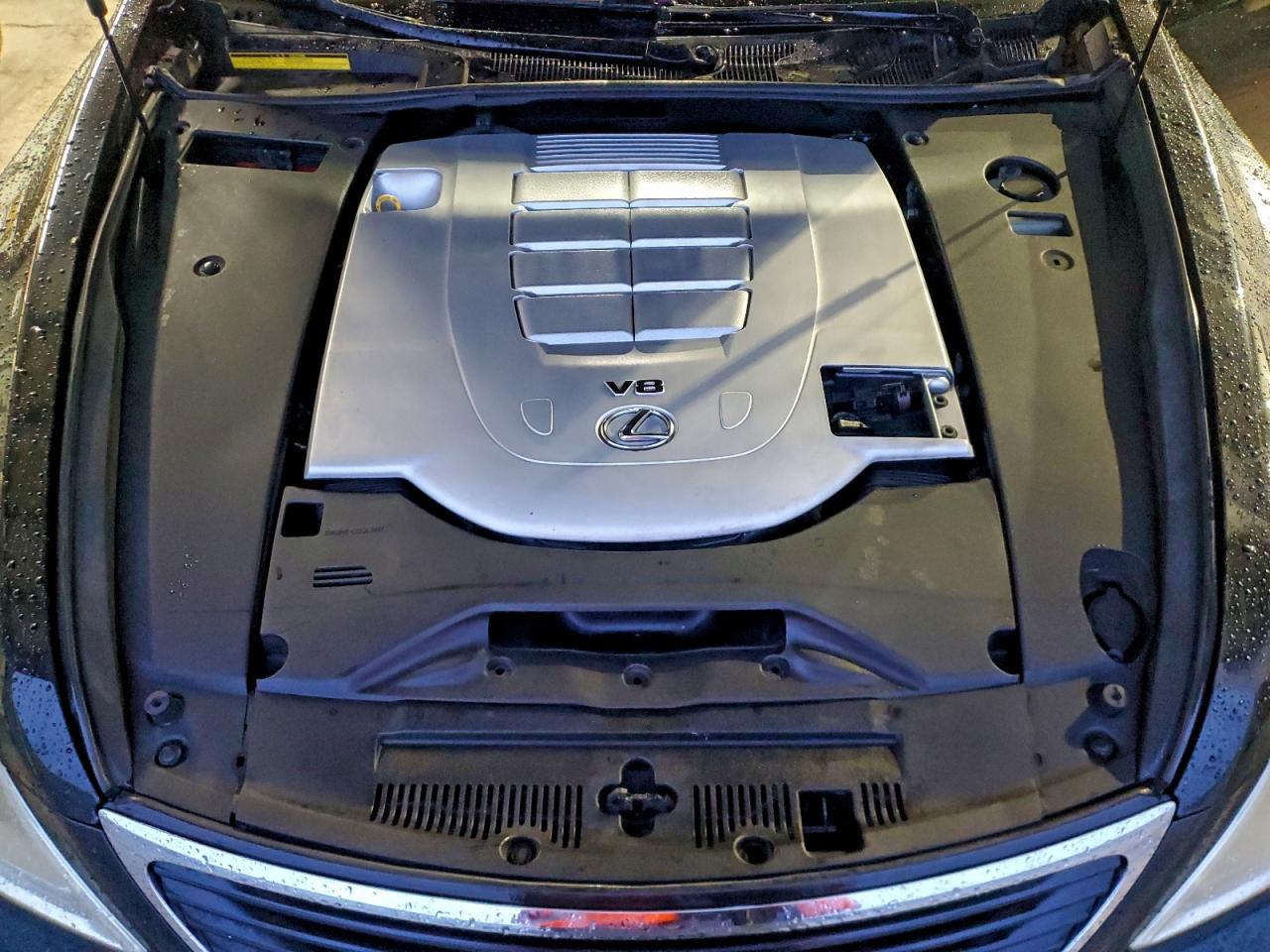 2009 LEXUS LS photo 11