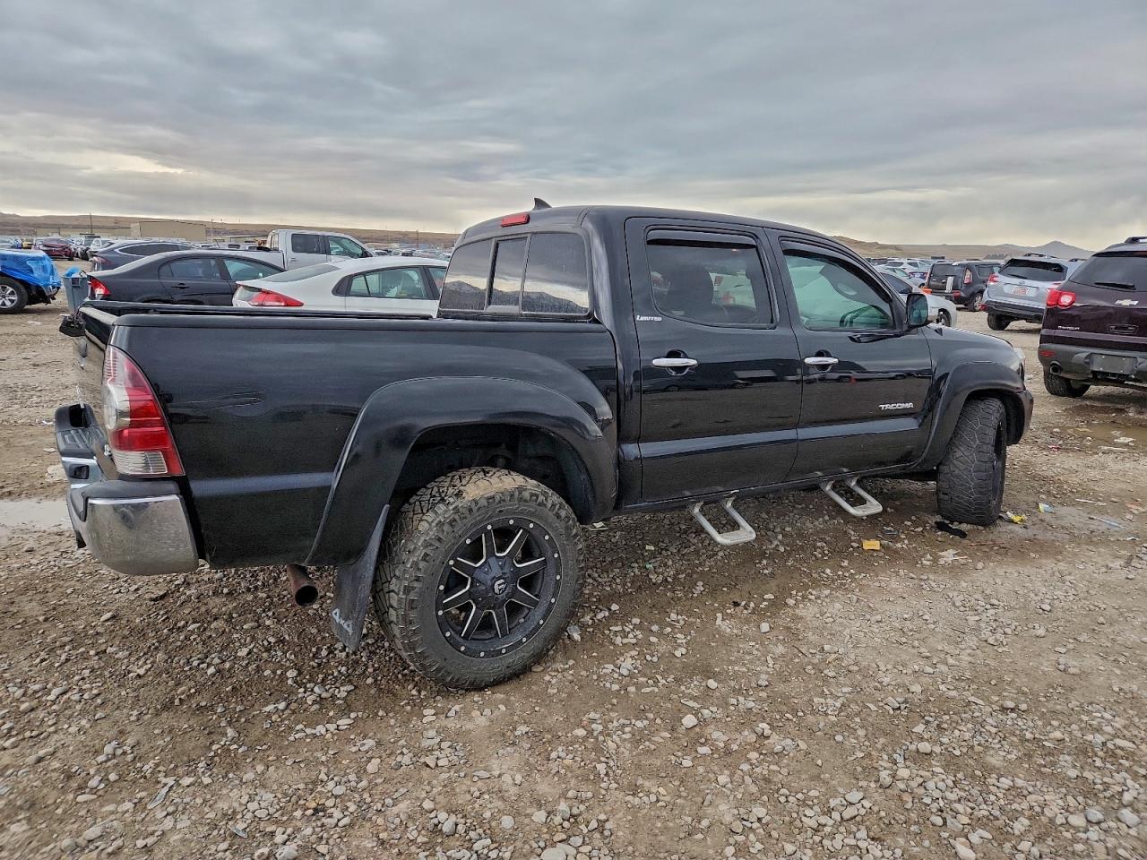 2013 TOYOTA TACOMA DOUBLE CAB photo 3