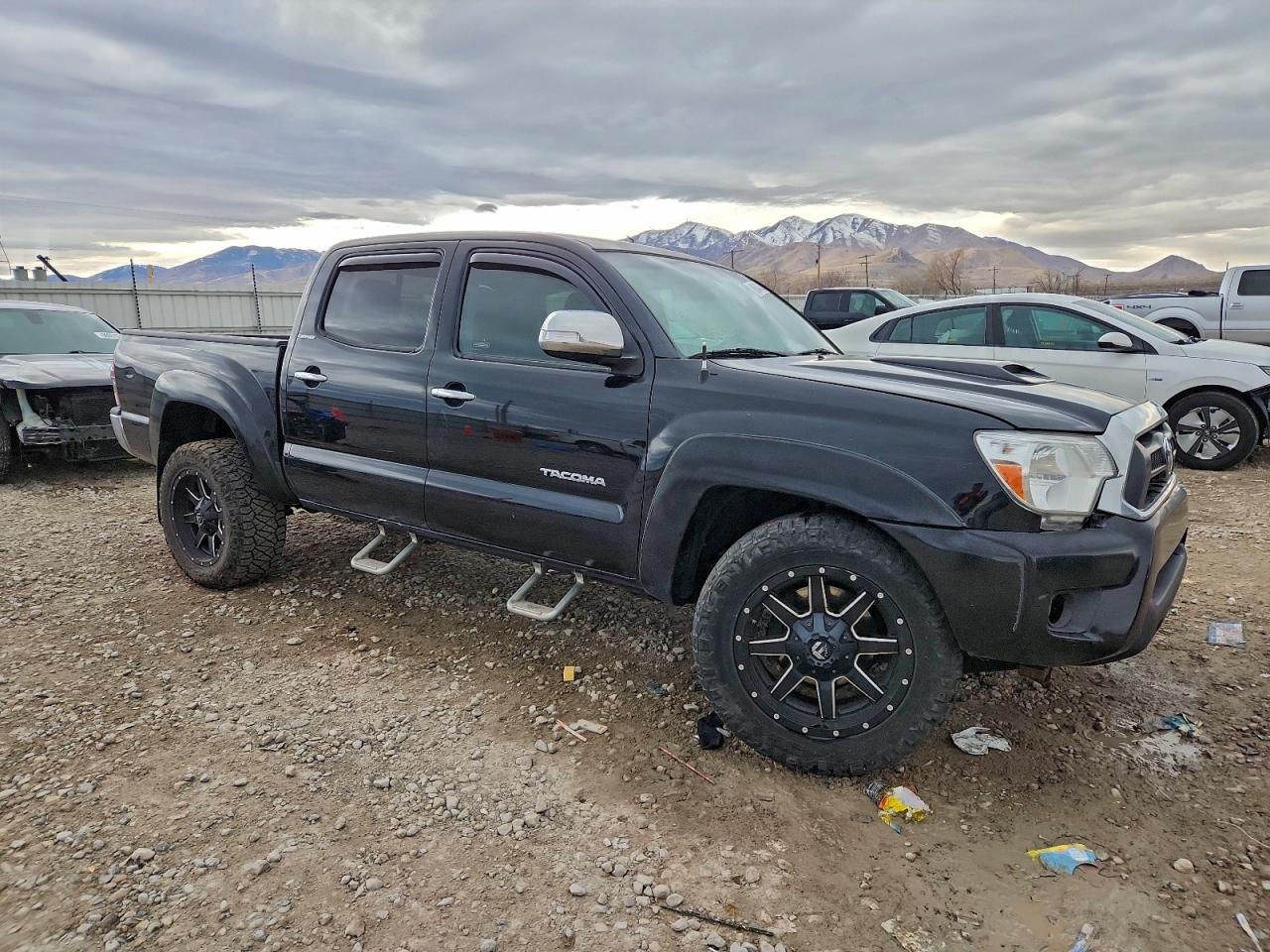 2013 TOYOTA TACOMA DOUBLE CAB photo 4