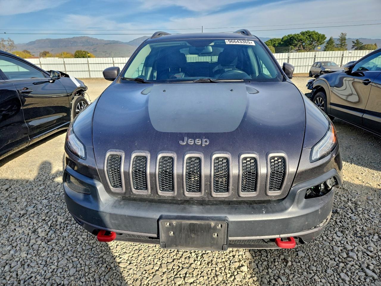 2018 JEEP CHEROKEE TRAILHAWK photo 5