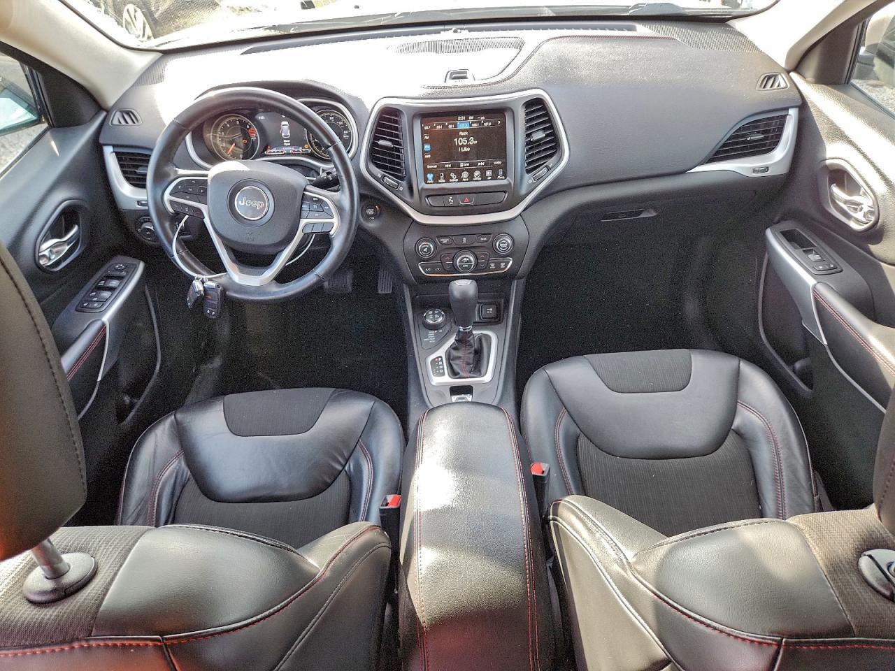 2018 JEEP CHEROKEE TRAILHAWK photo 8