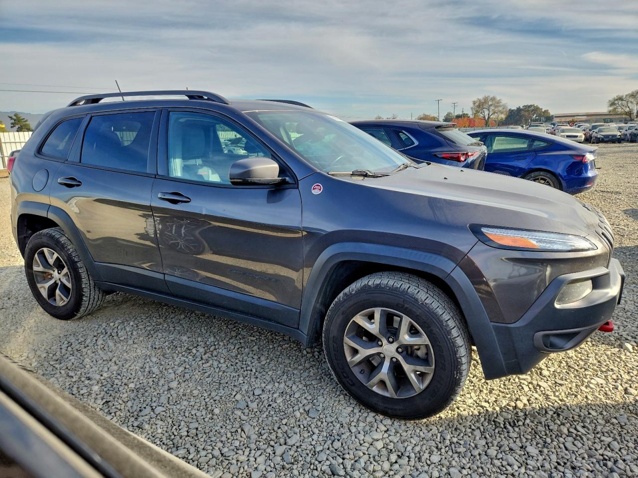 2018 JEEP CHEROKEE TRAILHAWK photo 4