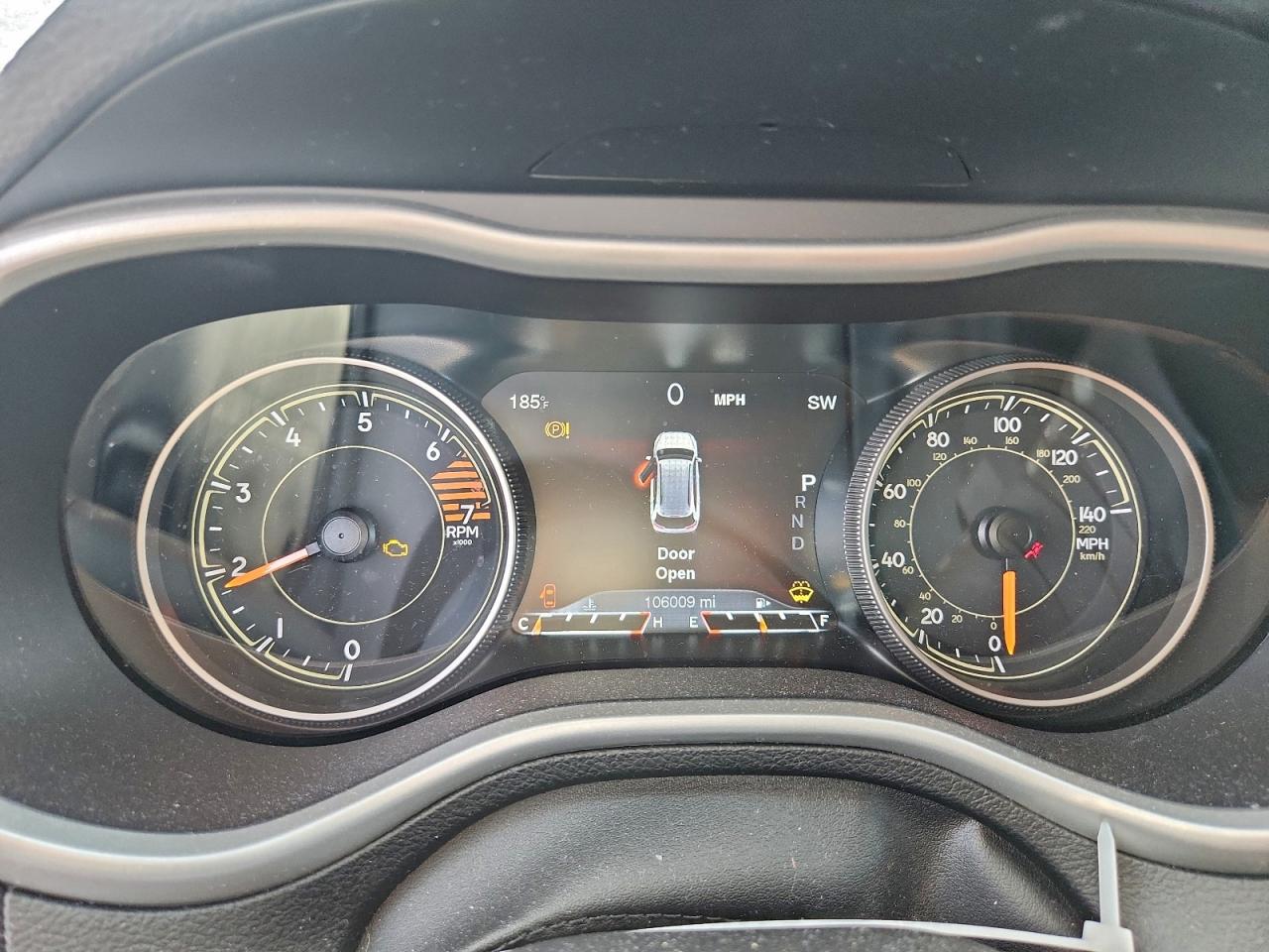 2018 JEEP CHEROKEE TRAILHAWK photo 9