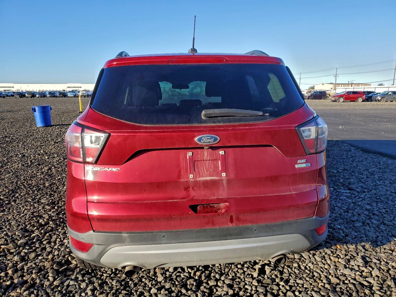 2017 FORD ESCAPE SE photo 6