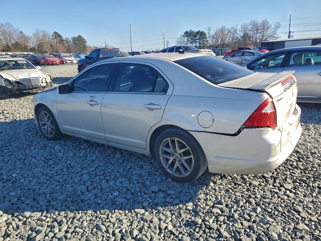 2010 FORD FUSION SEL photo 2