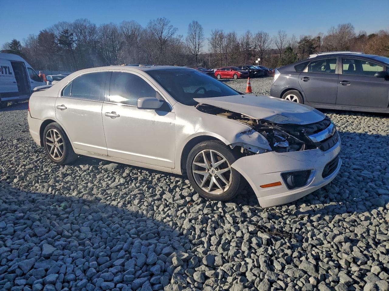 2010 FORD FUSION SEL photo 4