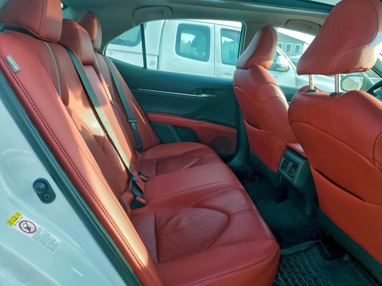2018 TOYOTA CAMRY XSE photo 10
