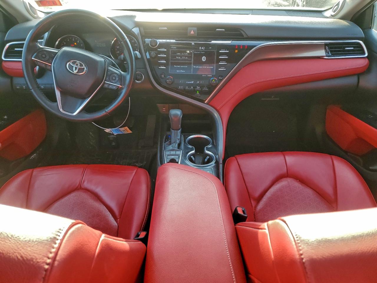 2018 TOYOTA CAMRY XSE photo 8