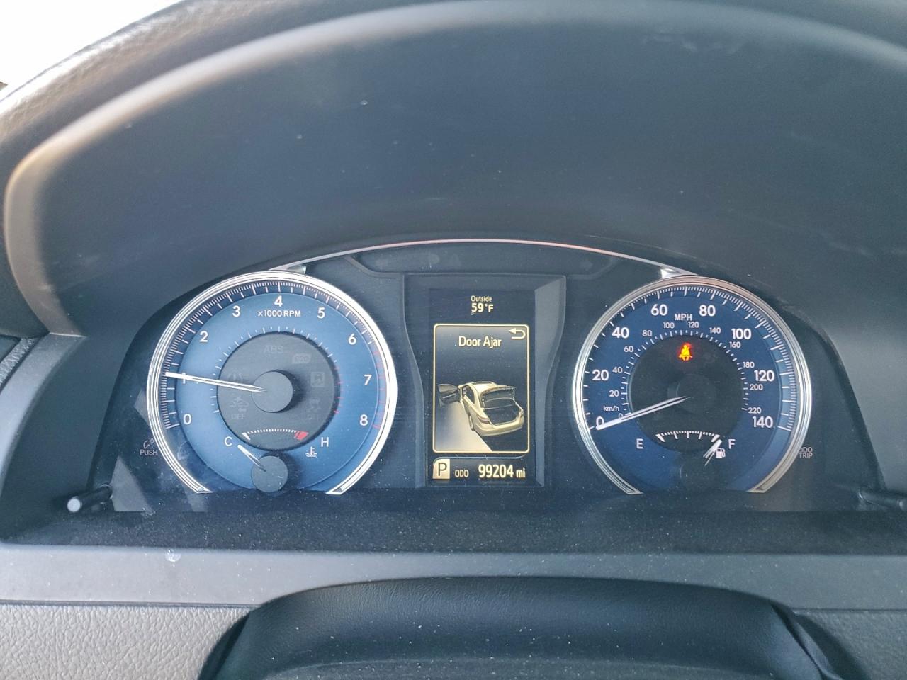 2017 TOYOTA CAMRY LE photo 9
