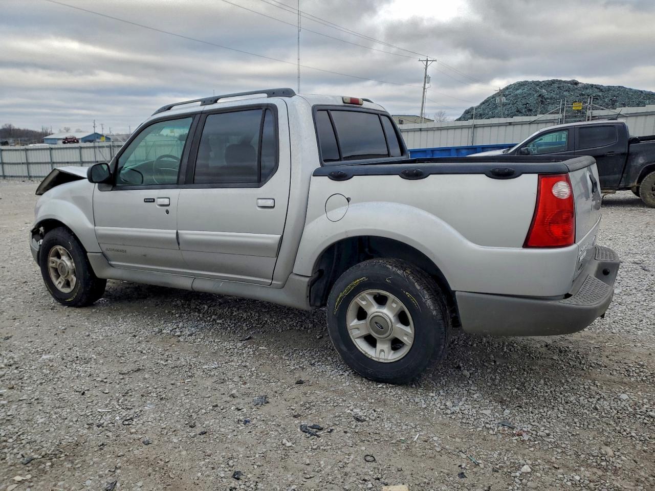 2002 FORD EXPLORER SPORT TRAC photo 2