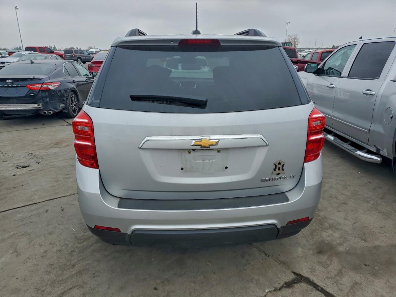 2016 CHEVROLET EQUINOX LT photo 6