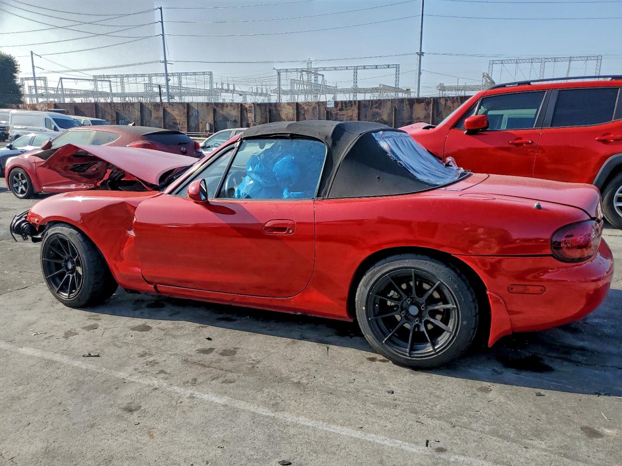 2002 MAZDA MX-5 MIATA BASE photo 2