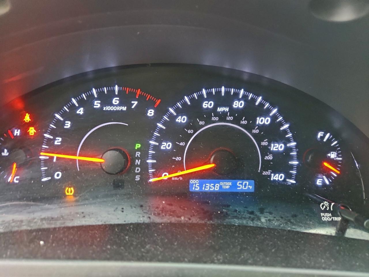 2011 TOYOTA CAMRY BASE photo 9