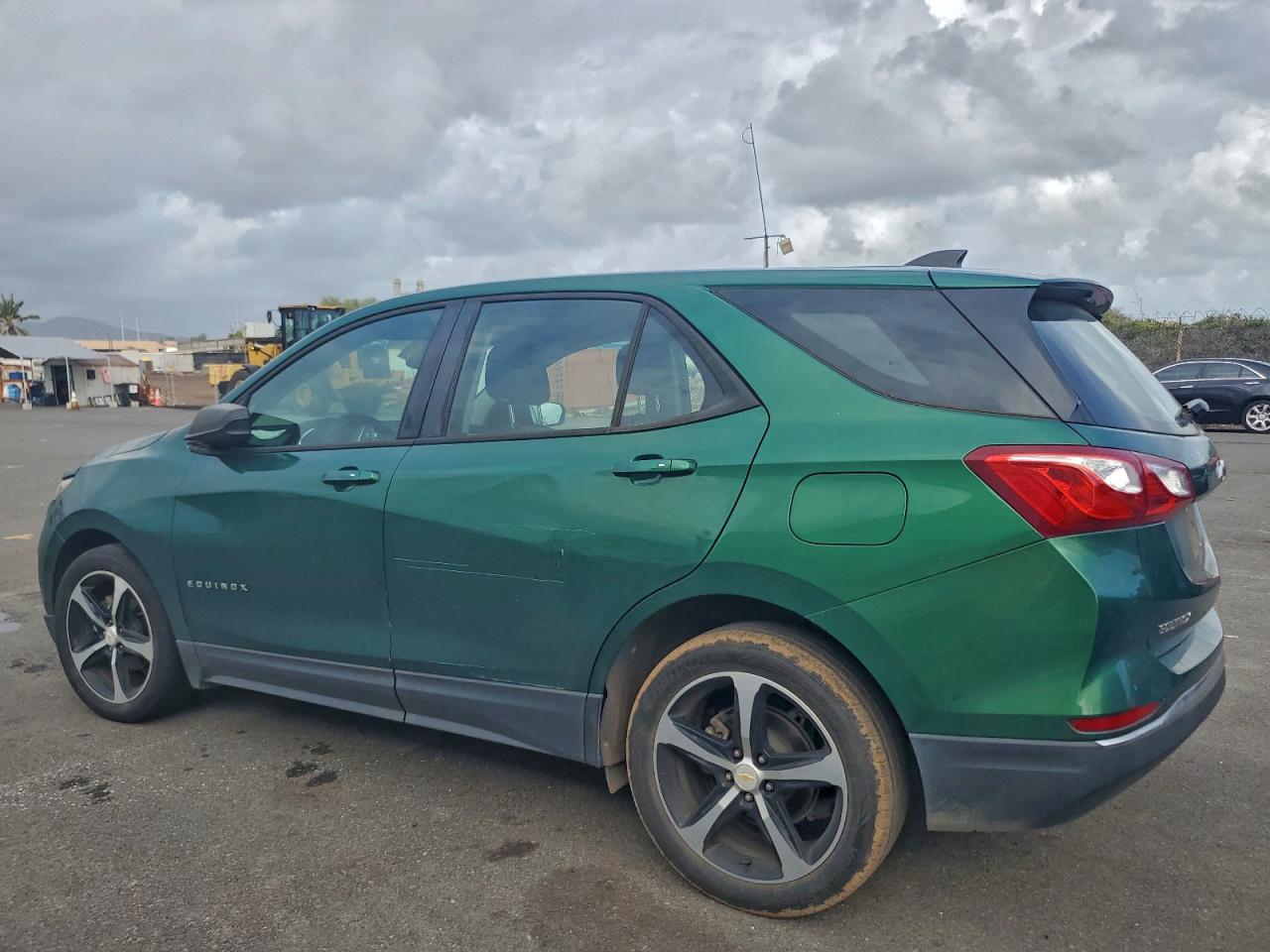 2018 CHEVROLET EQUINOX LS photo 3