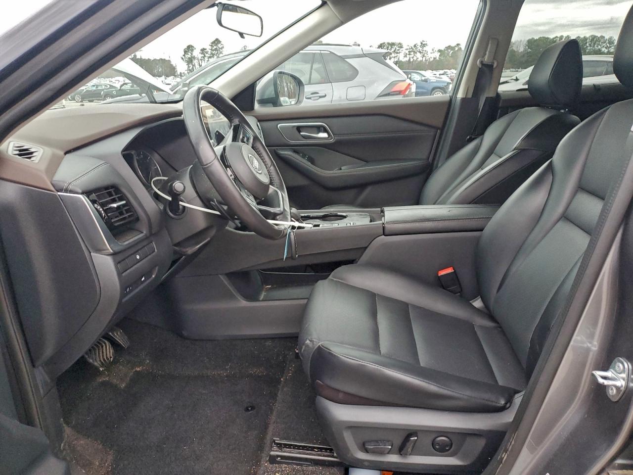 2021 NISSAN ROGUE SV photo 7