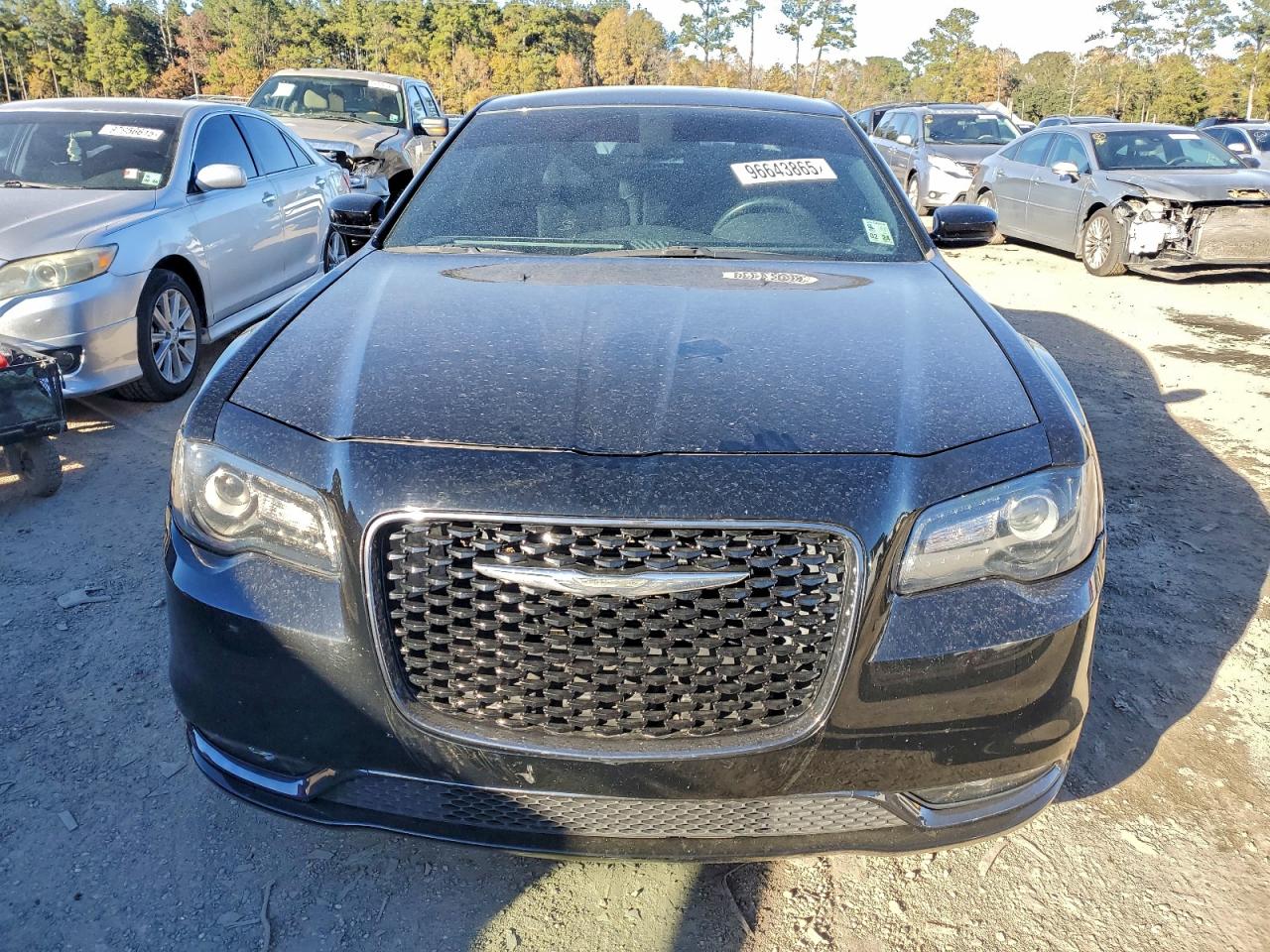 2019 CHRYSLER 300 S photo 9
