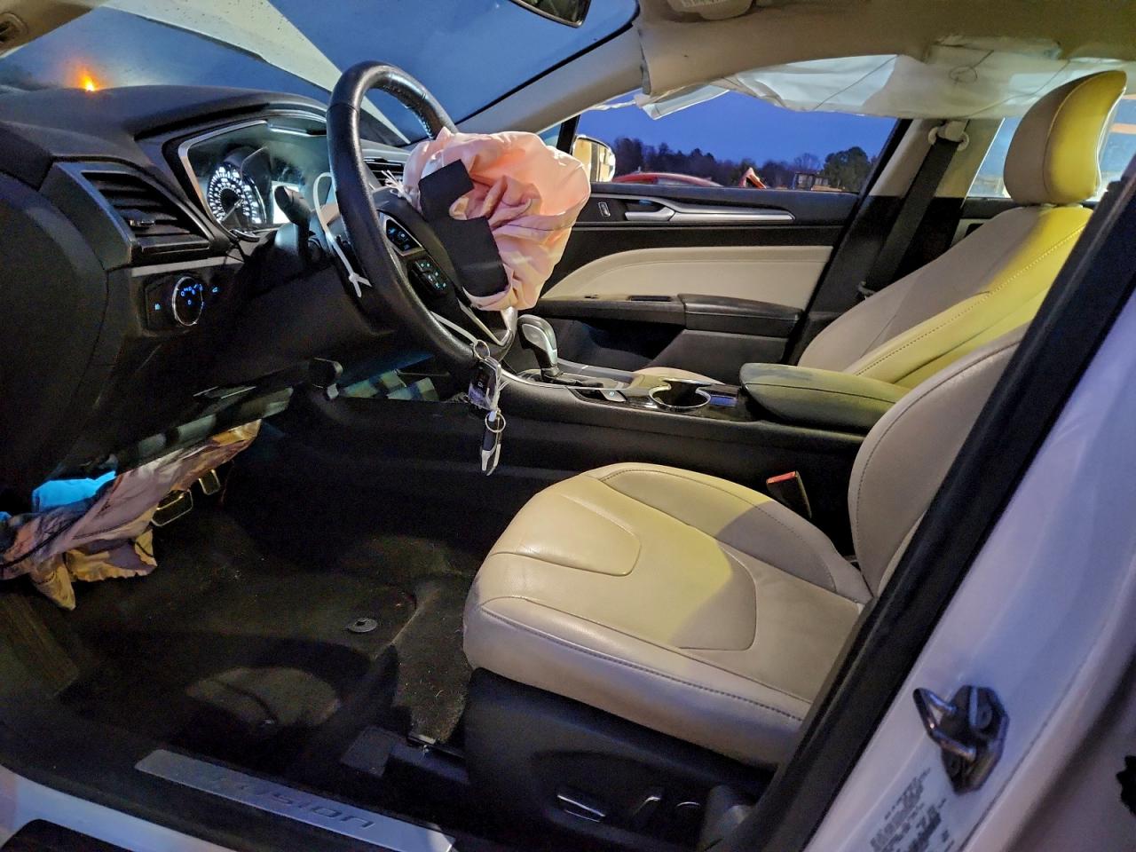 2016 FORD FUSION TITANIUM photo 13