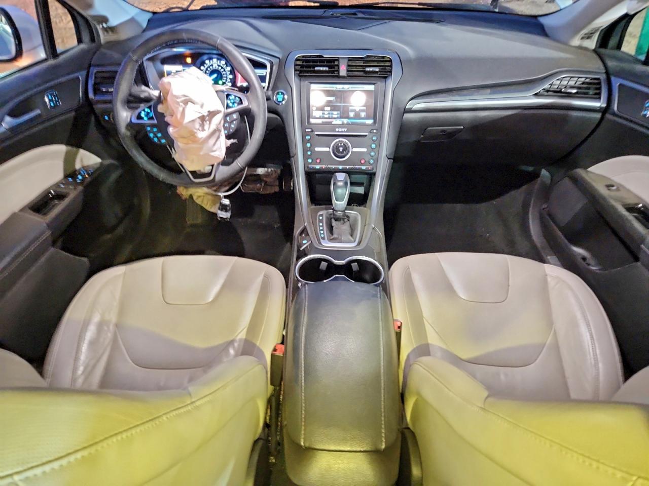 2016 FORD FUSION TITANIUM photo 15