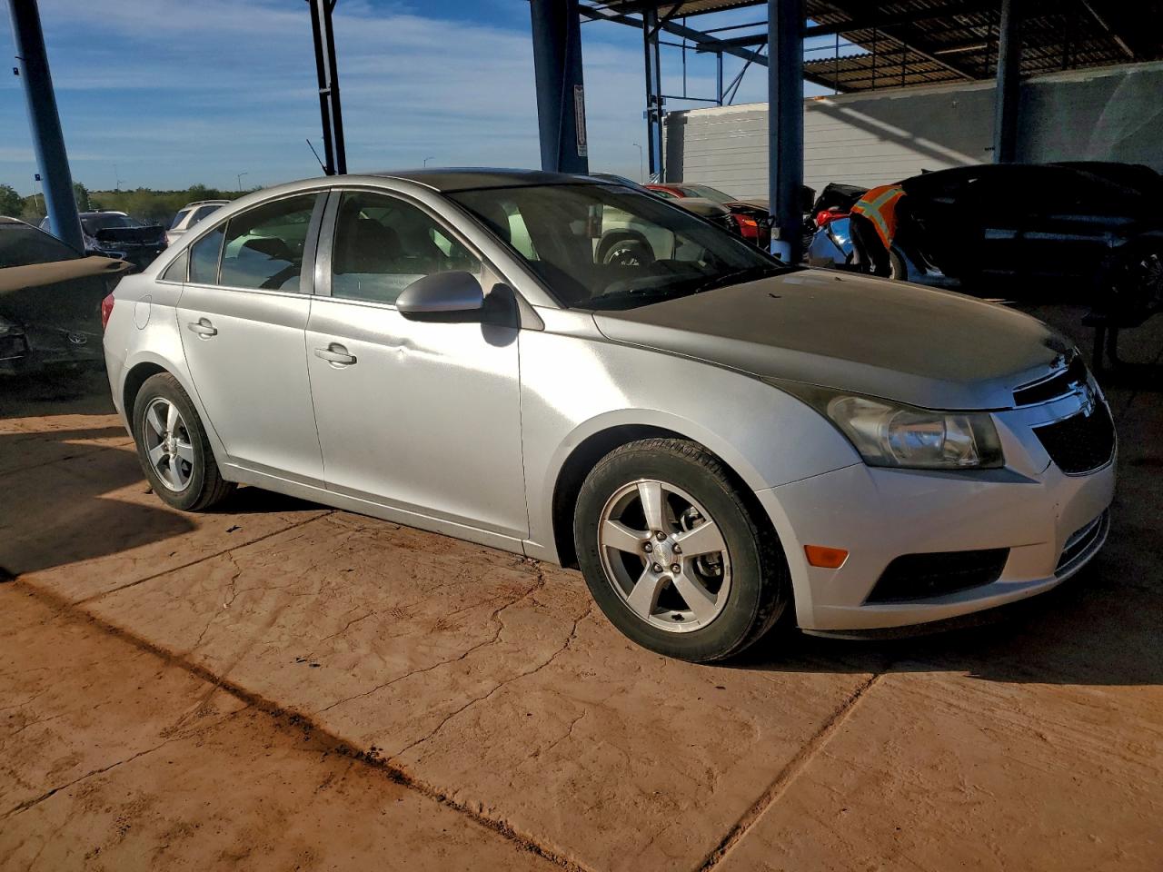 2013 CHEVROLET CRUZE LT photo 4
