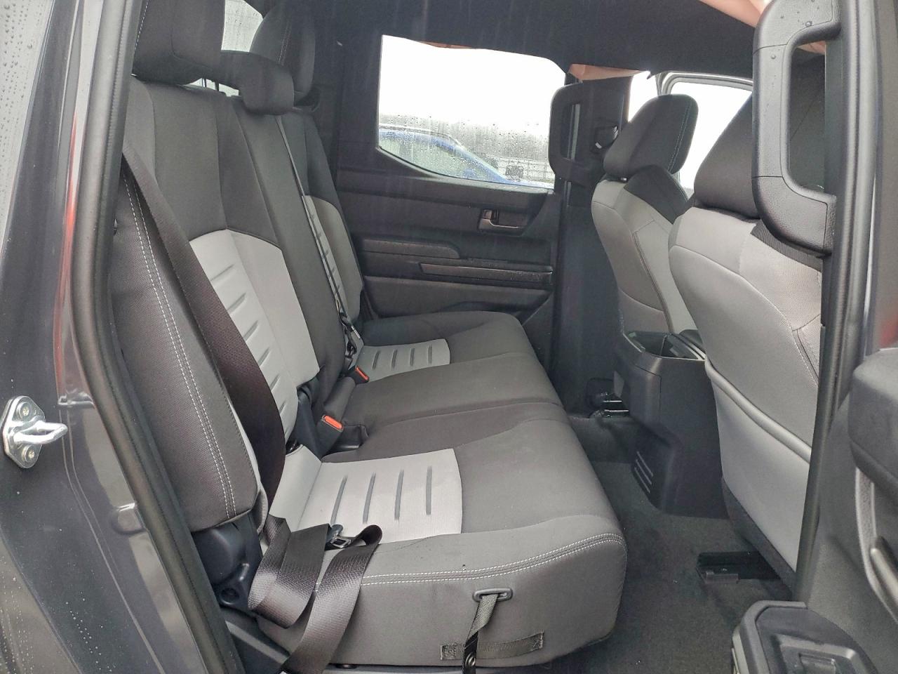 2025 TOYOTA TACOMA DOUBLE CAB photo 10