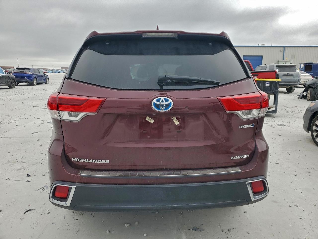 2019 TOYOTA HIGHLANDER HYBRID LIMITED photo 6
