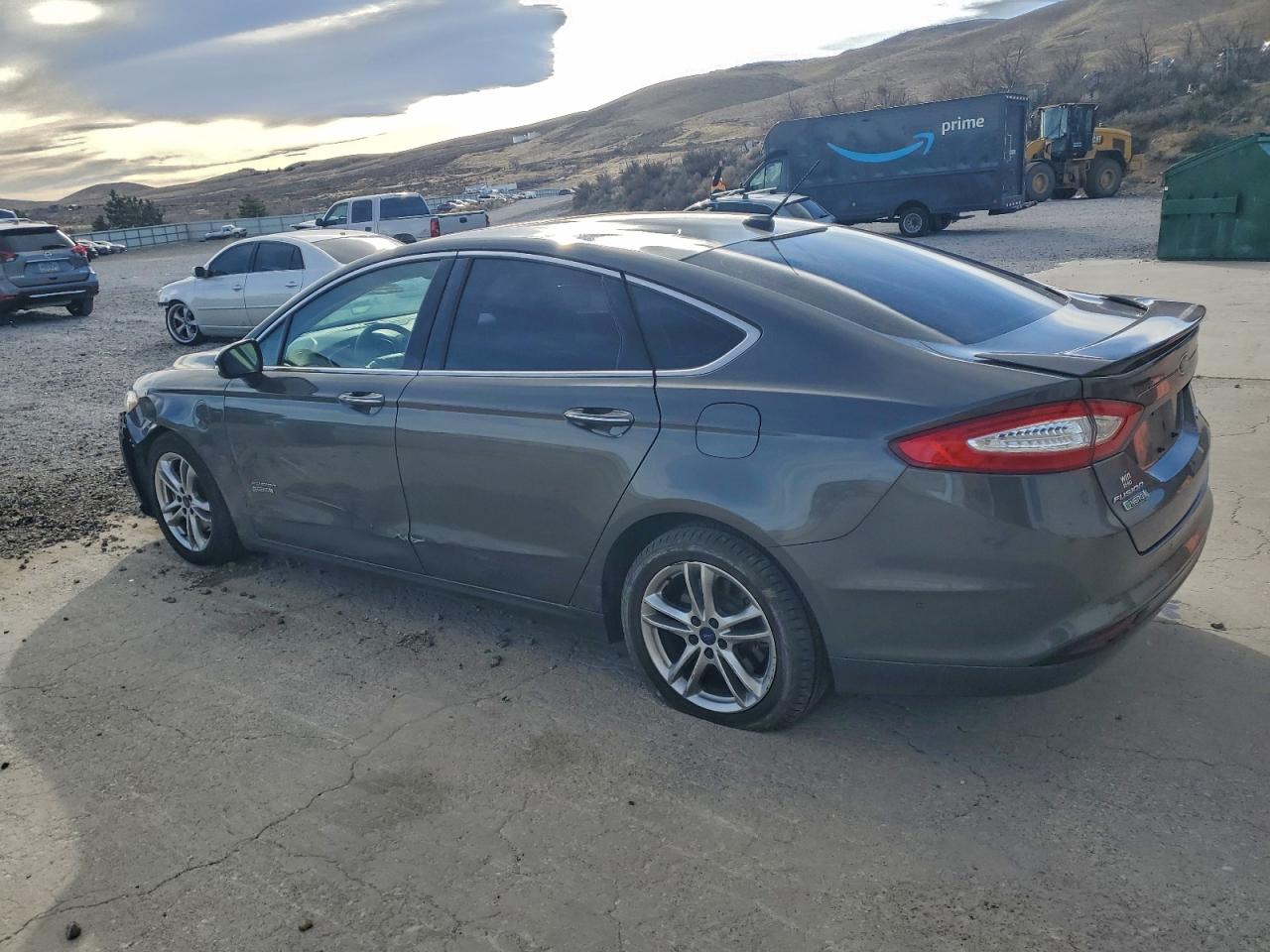 2016 FORD FUSION TITANIUM PHEV photo 2