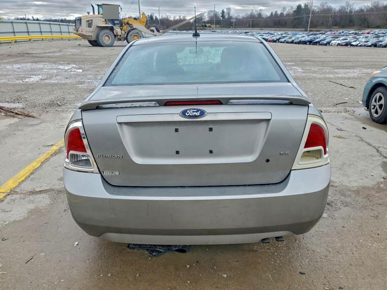 2009 FORD FUSION SE photo 6