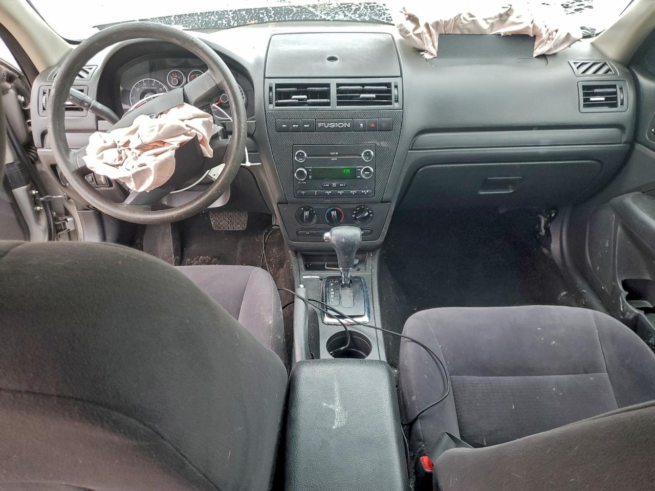 2009 FORD FUSION SE photo 8