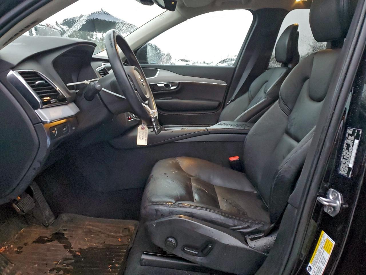 2021 VOLVO XC90 T5 MOMENTUM photo 7