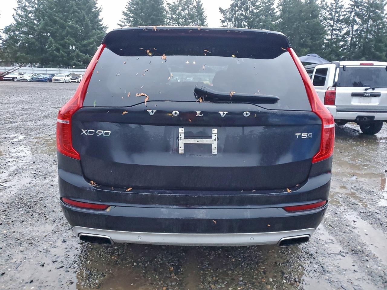 2021 VOLVO XC90 T5 MOMENTUM photo 6