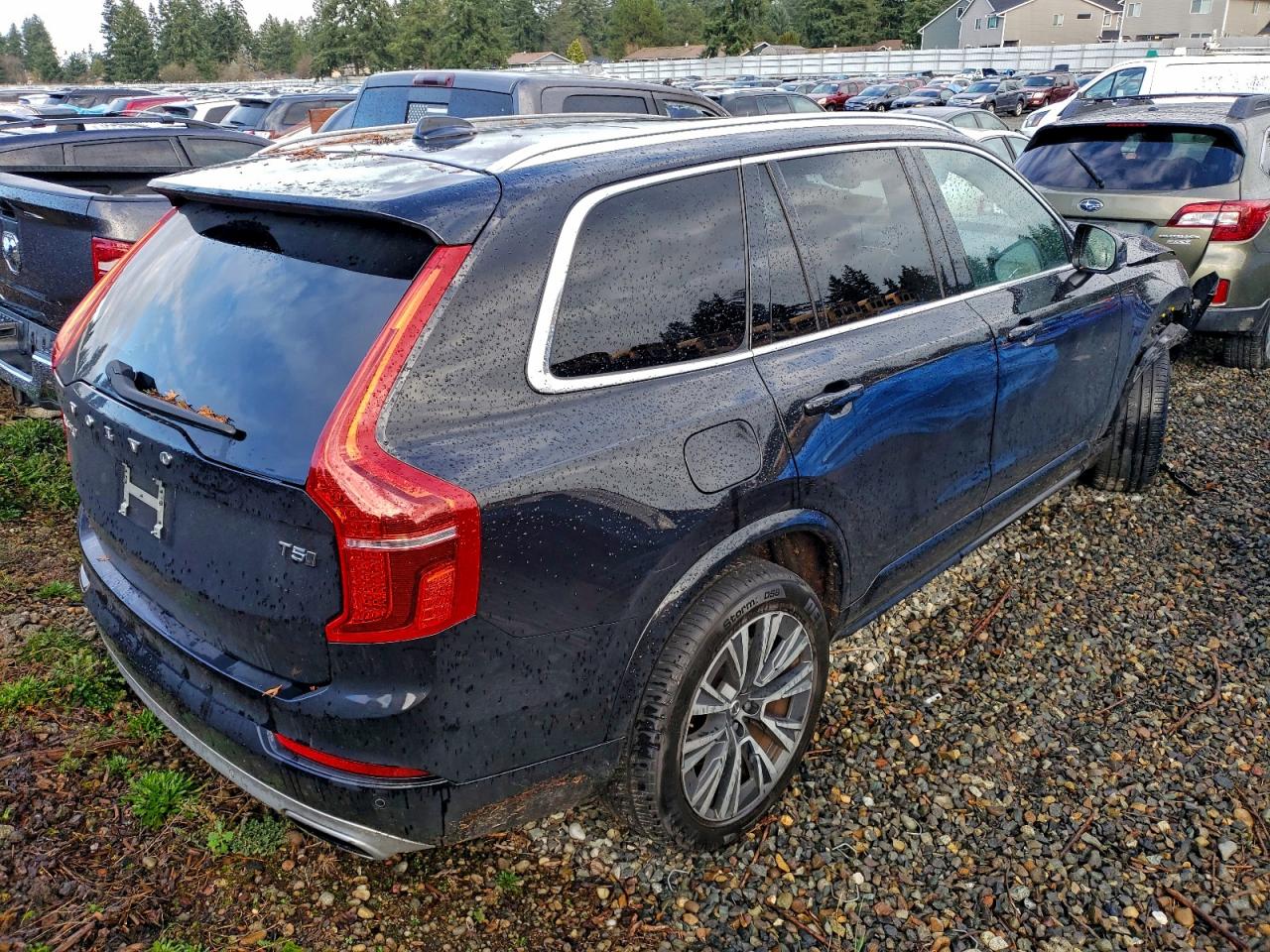 2021 VOLVO XC90 T5 MOMENTUM photo 3