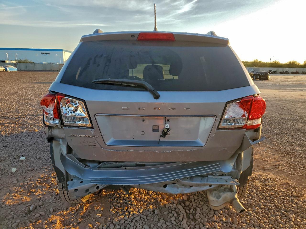 2018 DODGE JOURNEY SXT photo 6