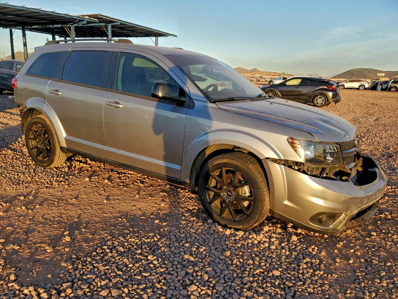 2018 DODGE JOURNEY SXT photo 4