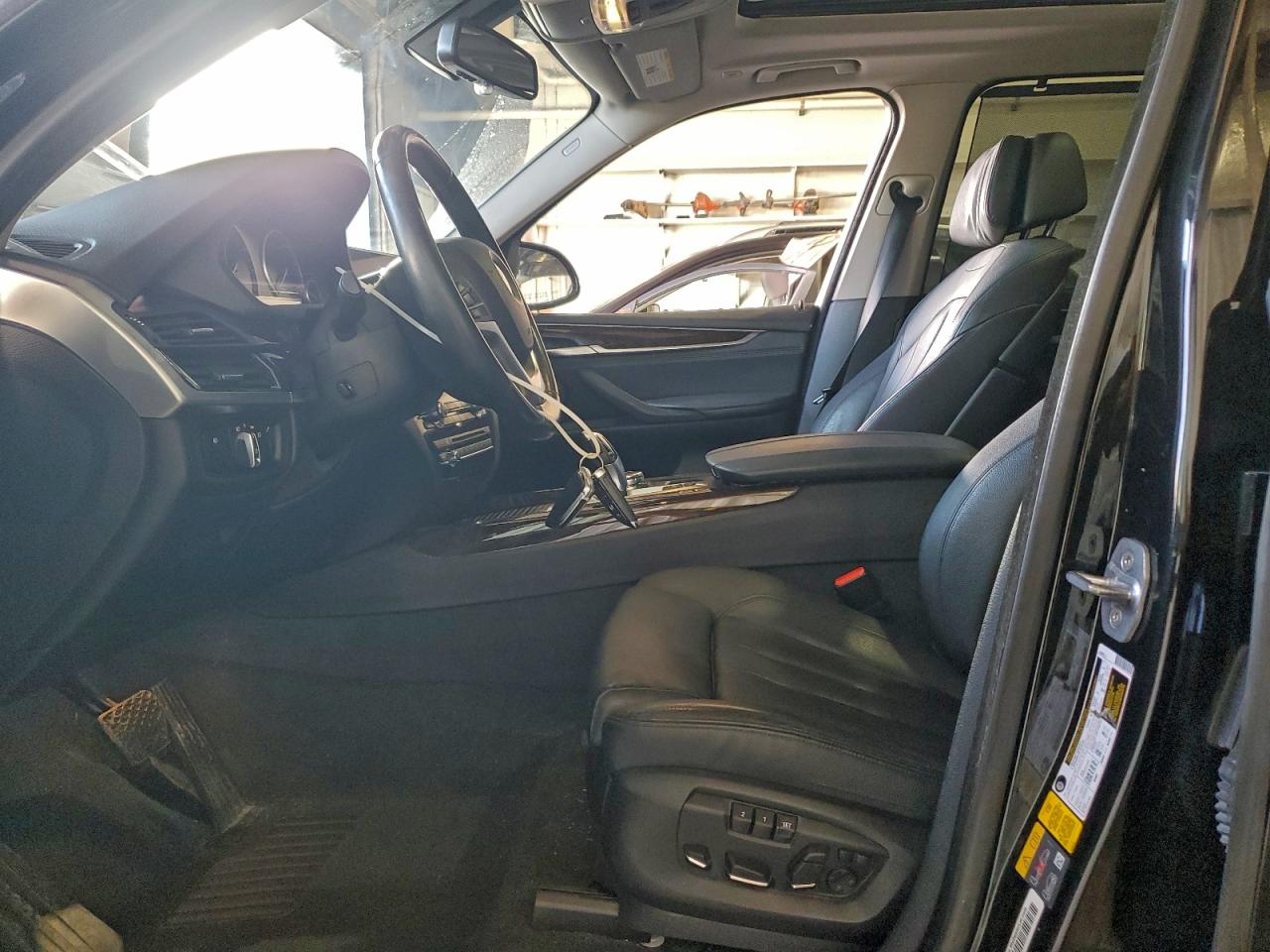 2016 BMW X5 XDR40E photo 13