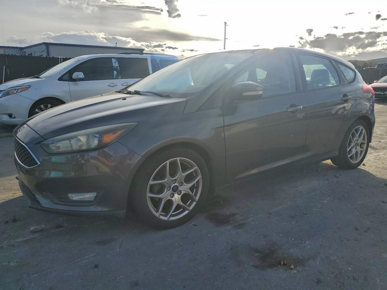 2015 FORD FOCUS