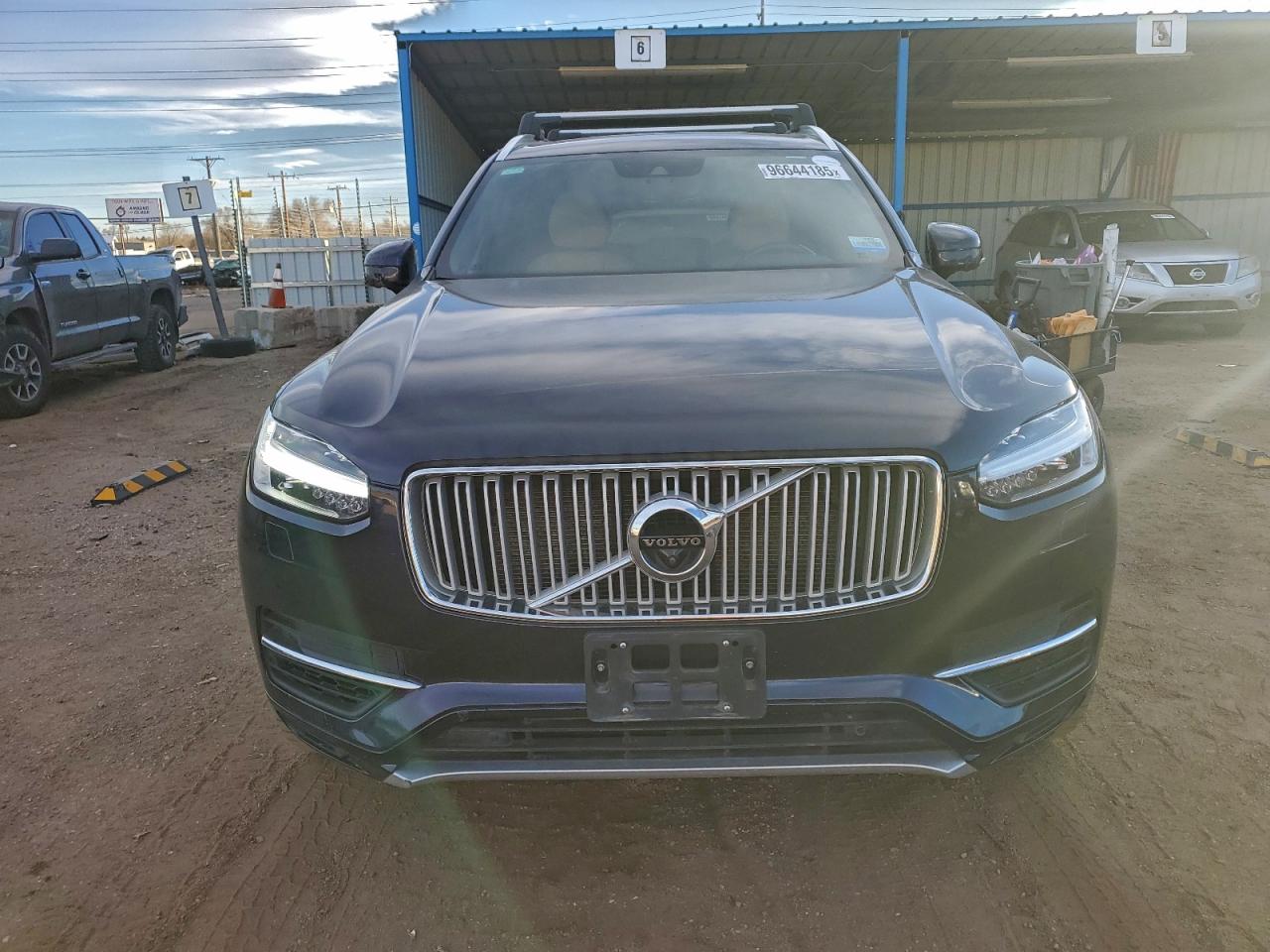 2017 VOLVO XC90 T8 photo 5