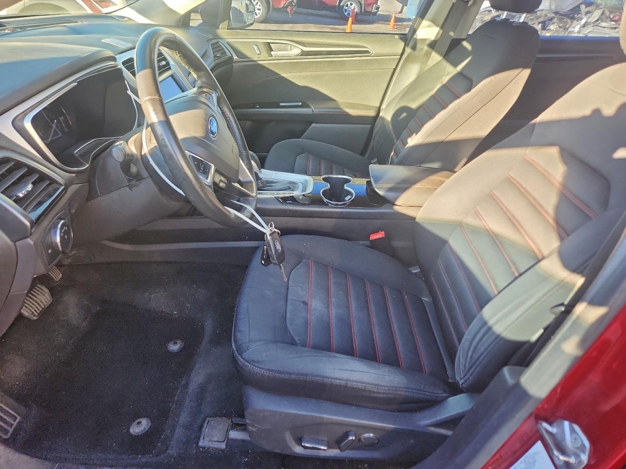 2016 FORD FUSION SE photo 7