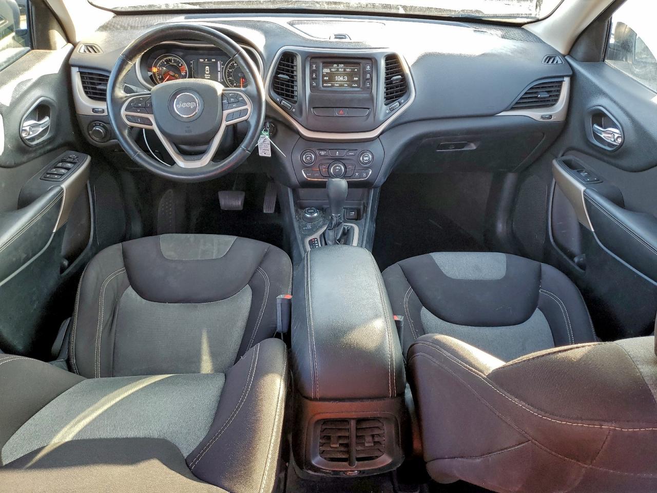2017 JEEP CHEROKEE SPORT photo 8