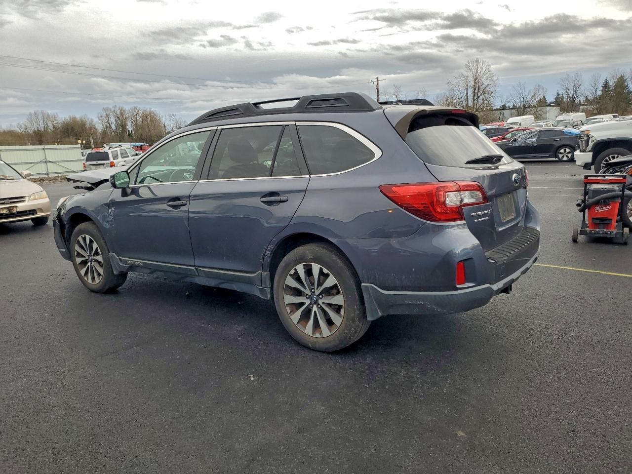 2015 SUBARU OUTBACK 2.5I LIMITED photo 2